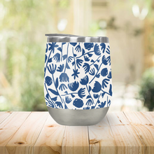 Load image into Gallery viewer, Dark Blue Floral Pattern Stemless Wine Tumbler