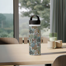 Load image into Gallery viewer, Fish Handle Lid Water Bottle