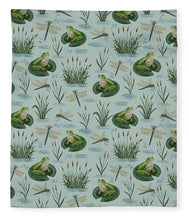 Load image into Gallery viewer, Frog and Dragonfly Pattern - Blanket