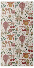 Load image into Gallery viewer, Vintage Valentine&#39;s Pattern - Bath Towel