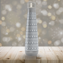 Load image into Gallery viewer, Gray Snowflake Pattern Peristyle Water Bottle